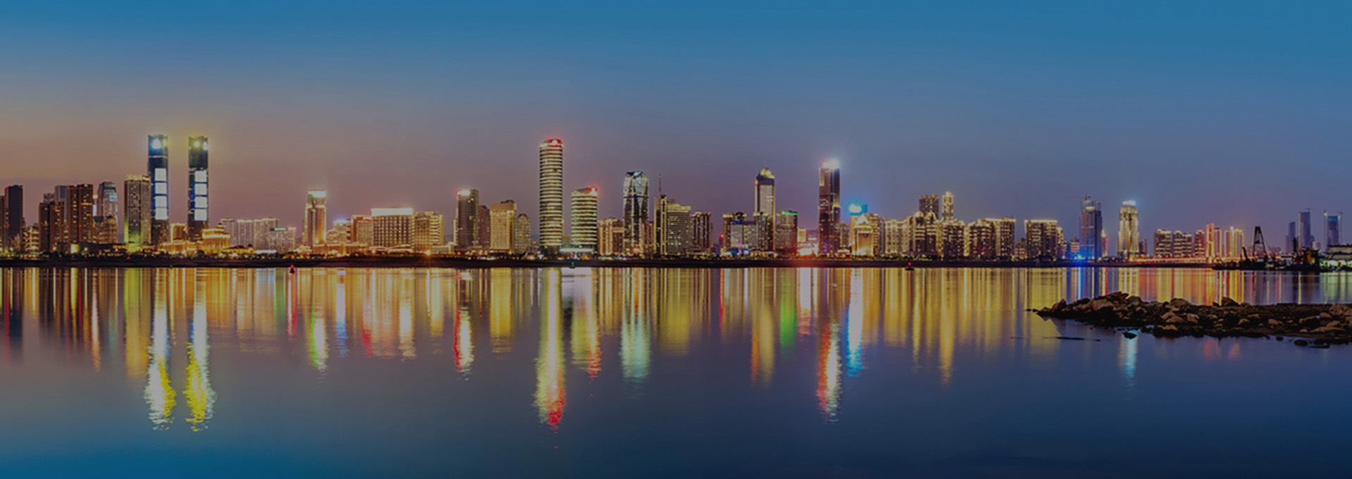 為合作伙伴和客戶提供更迅速、更全面和更高品質的智能電力系統解決方案。